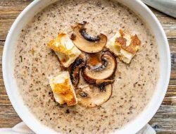 Homemade Cream of Mushroom Soup Recipe